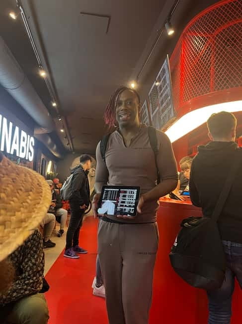 Amsterdam: Guided Ganja Walking Tour of Coffee Shops - Key points before you book