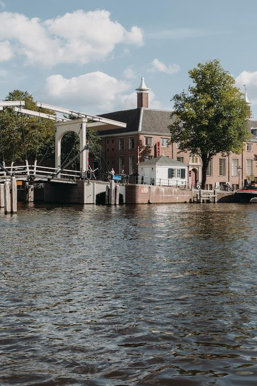 Amsterdam: H'ART Museum Entry Ticket - Key points at a glance
