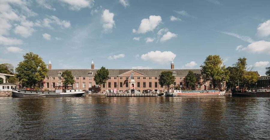 Amsterdam: H'ART Museum Entry Ticket - A museum shaped by Amsterdam’s changing story