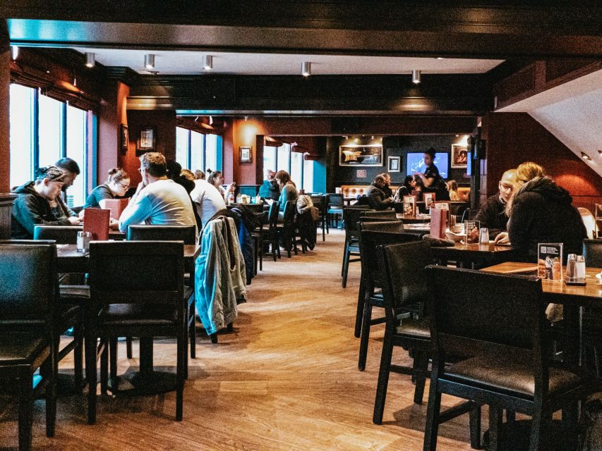 Amsterdam: Hard Rock Cafe Experience - Service That Helps the Experience