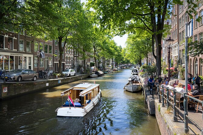 Amsterdam High-End Dutch Food & History Tour - Up to 8 guests - Small group size and timing make a difference