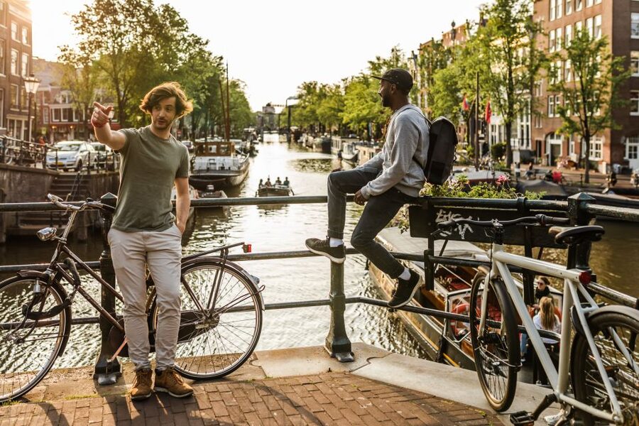Amsterdam: Highlights & Hidden Gems Private Walking Tour - Jordaan, cheese, and canal-side Amsterdam