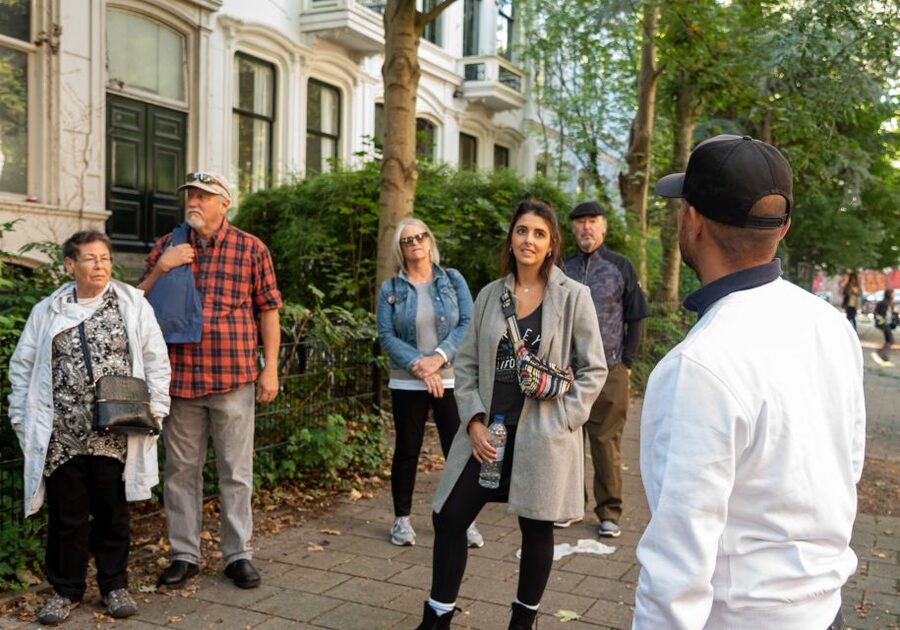 Amsterdam: Highlights & History Walking Tour - Starting beside Amsterdam Centraal