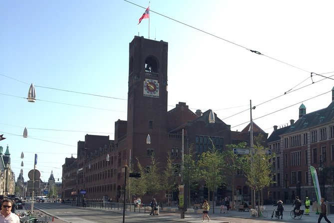 Amsterdam Highlights Walking Tour: Small Group Experience - Kalverstraat, the canals, and everyday Amsterdam