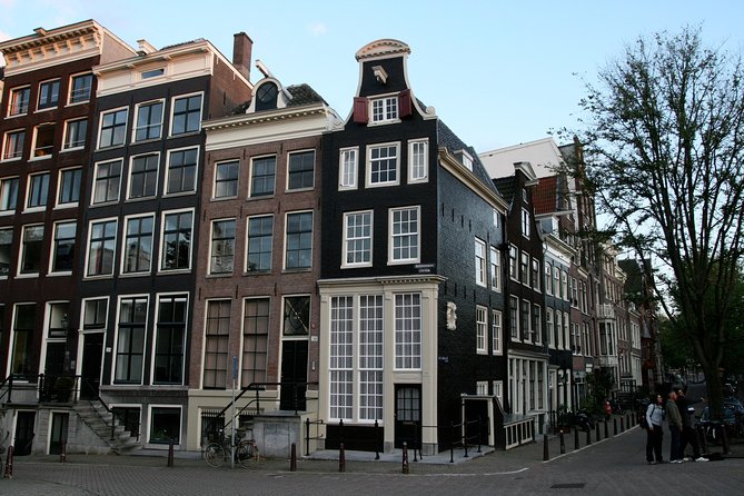 Amsterdam Highlights Walking Tour: Small Group Experience - De Wallen and a respectful look at the Red Light District