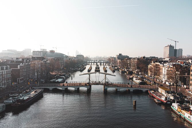 Amsterdam Historic Tour On Classic Saloon Boat - Why a one-hour canal cruise is a smart Amsterdam first step
