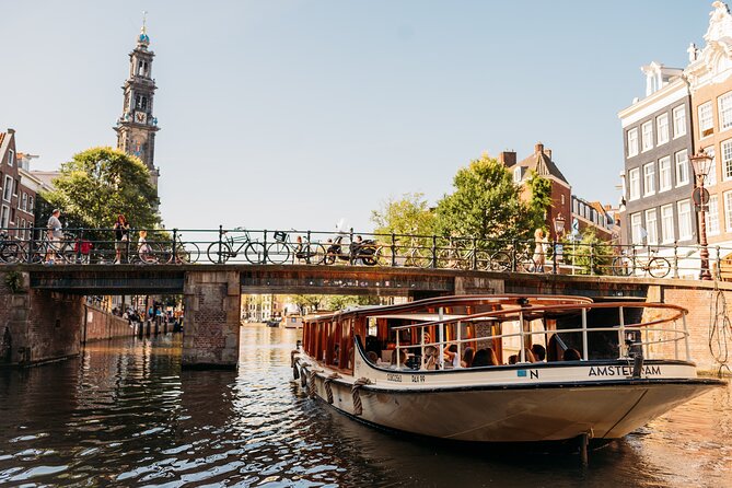Amsterdam Historic Tour On Classic Saloon Boat - Choosing between Prinsengracht and Prins Hendrikkade