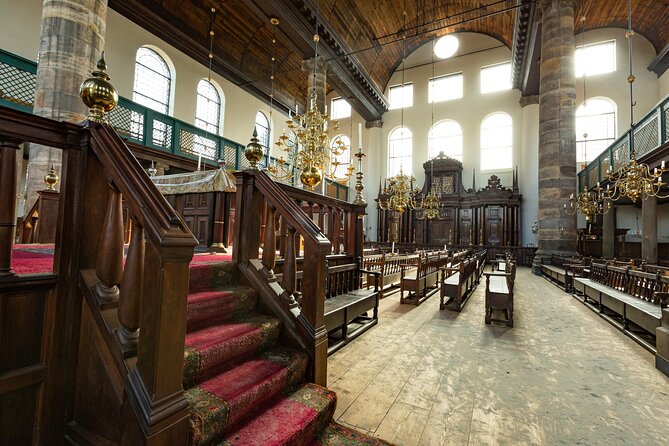 Amsterdam Jewish Museum (Joods Museum & Joods Museum Junior) - Audio Commentary, Headphones, and the Walking Map