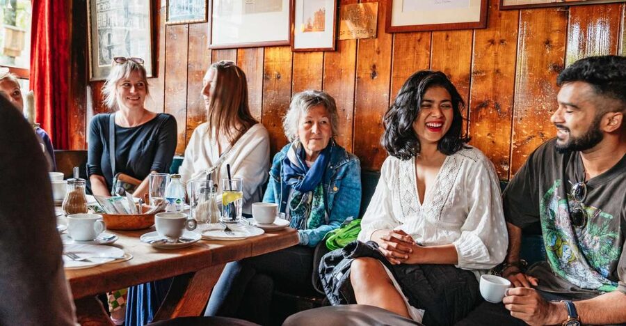 Amsterdam: Jordaan District Local Food Walking Tour - Why Jordaan makes a good food-tour setting