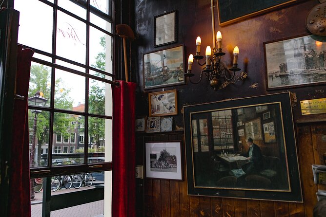 Amsterdam Jordaan Food & Drinks Tour with Eating Europe - Herring and kibbeling at Vishandel Centrum