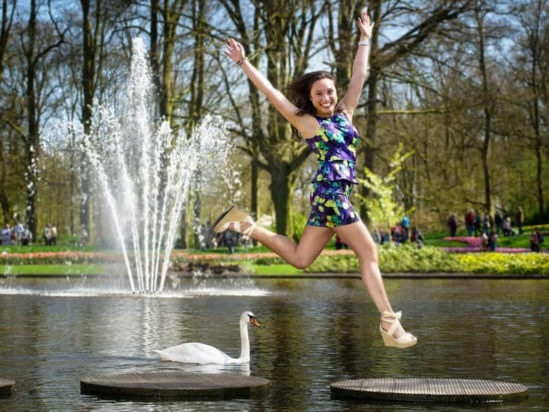 Amsterdam: Keukenhof, Tulip Farm Full-Day Tour with Cruise - The one-hour cruise on Kagerplassen