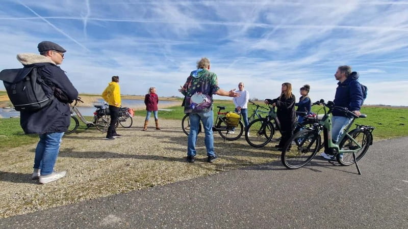 Amsterdam: Leisurely Windmill & Countryside Bike Ride - Key points at a glance