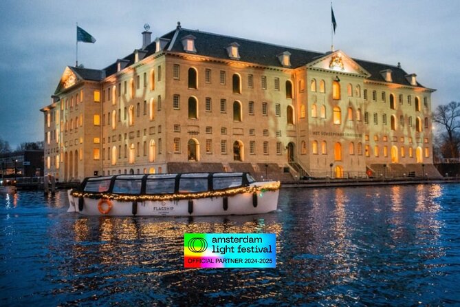 Amsterdam Light Festival: Cruise Unlimited Drinks & Bite option - Open boat views, blankets, and weather