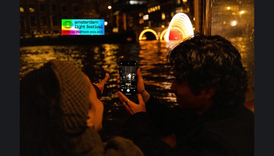 Amsterdam: Light Festival Cruise With Drinks & Snacks - Finding the boat beside Amsterdam Central Station