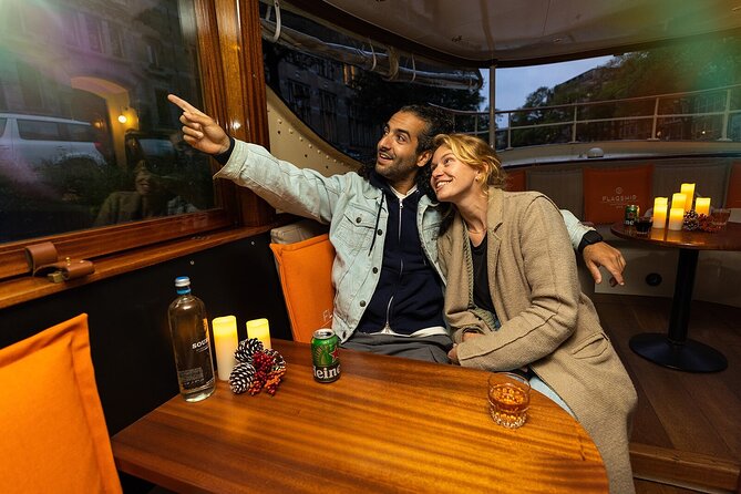 Amsterdam Light Festival: Heated Cruise with Hot Drinks & Bite - Guides who make the ride better