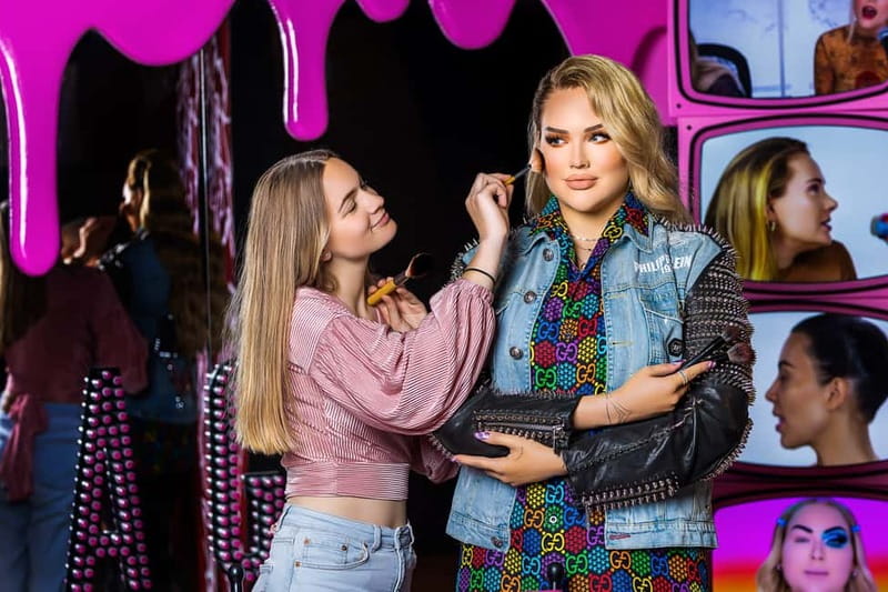 Amsterdam: Madame Tussauds Ticket - Adele, Lady Gaga, and the recording studio