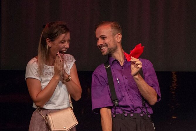 Amsterdam Magic Show: Things That Make You Go Huh - What the audience experience feels like