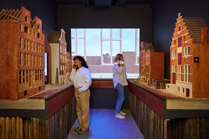 Amsterdam Museum of the Canals Admission Ticket with Audiotour - How much history will you get in an hour?