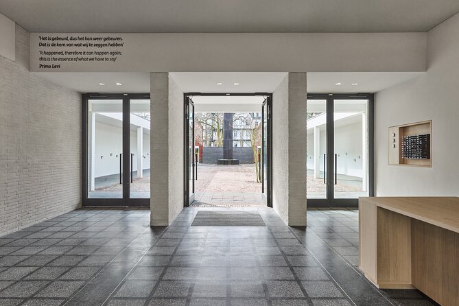Amsterdam National Holocaust Museum and Memorial Entry Ticket - Using the audio guide without losing your bearings