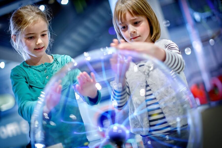 Amsterdam: NEMO Science Museum Ticket - Who will enjoy NEMO most?