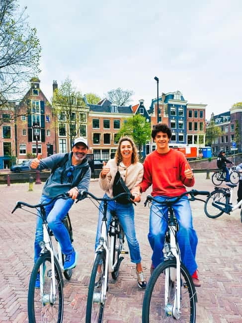 Amsterdam: Off the Beaten Path Bike Tour in French - What the $41 price really buys
