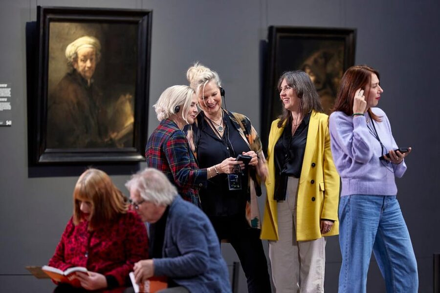 Amsterdam: Official Audio Guide for Rijksmuseum Visit - Starting with the museum’s highlights