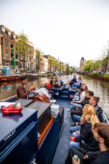 Amsterdam:Old City Canal Cruise with Live Guide and Open Bar - A low view of Amsterdam’s canal ring