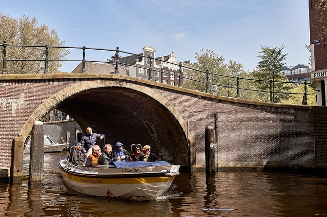 Amsterdam Open Boat Tour with Local Guide - Price, group size, and overall value