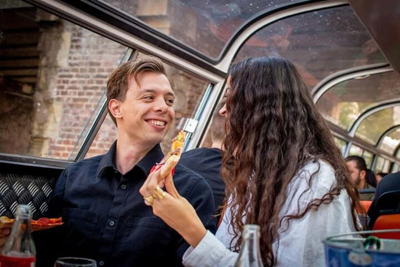 Amsterdam: Pizza Cruise with New York Pizza & Drinks - Key points before you book