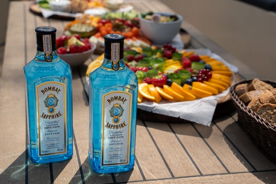 Amsterdam: Private Canal Booze Cruise with Unlimited Drinks - The final canal stretch and return to Amstel 178