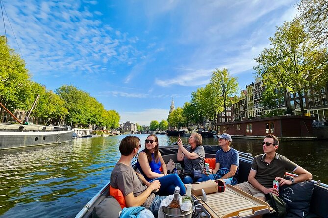 Amsterdam Private Canal Cruise – 90 Minutes through the Old City - Prinsengracht Houseboats and the Final Skinny Bridge View