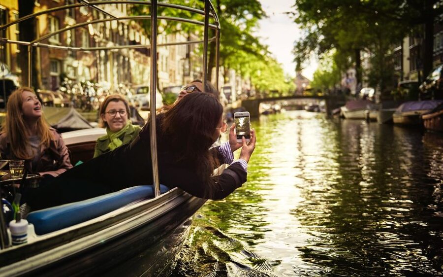 Amsterdam: Private Canal Tour - Key points at a glance