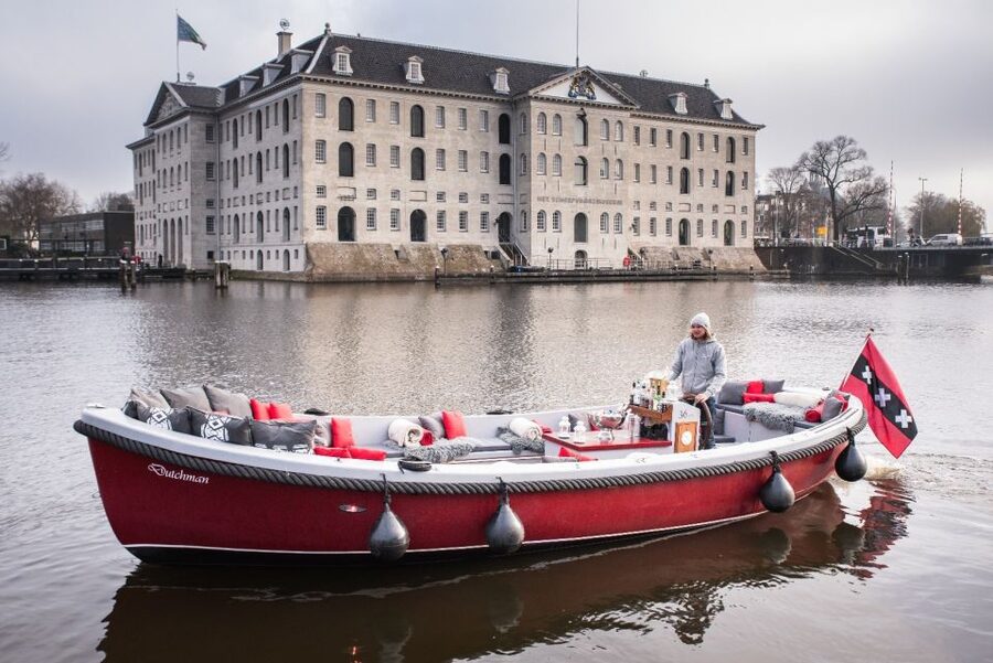 Amsterdam: Private Cruise with Drinks & Optional Snacks - Choosing the two-hour option