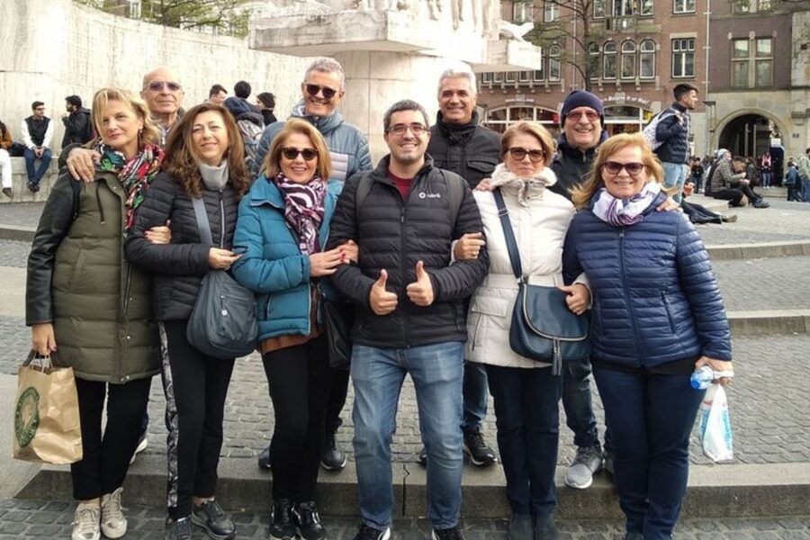Amsterdam: Private custom tour with a local guide - Why a private guide helps in Amsterdam