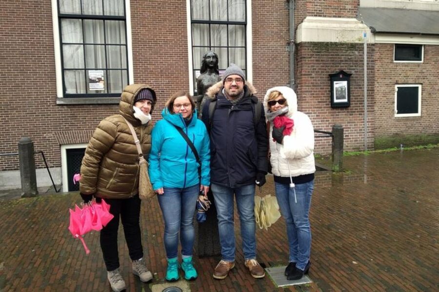 Amsterdam: Private custom tour with a local guide - Starting at your hotel or a central meeting point