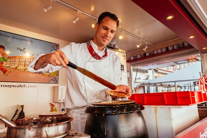 Amsterdam Private Food Tour with Local Including 6 or 10 Tastings - Museumplein and the case for a stroopwafel stop