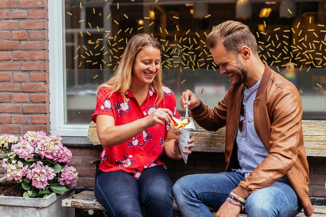 Amsterdam Private Food Tour with Local Including 6 or 10 Tastings - Albert Cuyp Market: where the eating begins