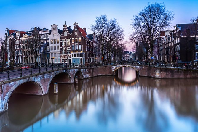 Amsterdam Private Local Transfer - Airport connections and short city rides