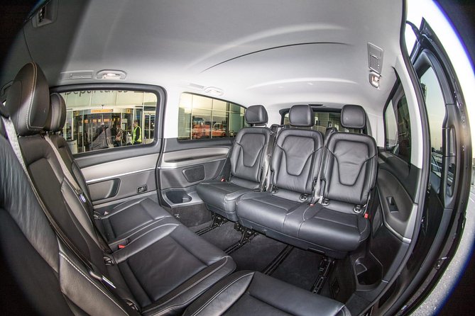 Amsterdam Private Local Transfer - From hotel lobby to cruise port