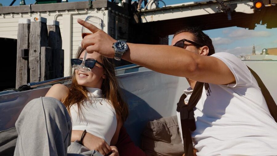 Amsterdam: Private Luxury Cruise with BBQ and Drinks - The canal route, from the Red Light District to the Amstel