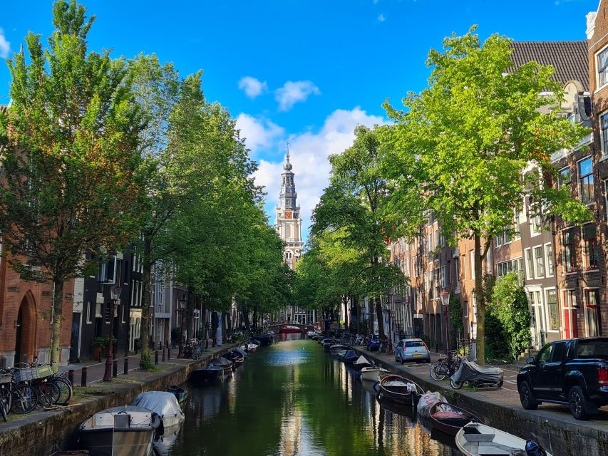 Amsterdam: Private Pedicab Historical Sightseeing Tour - The 17th-century canal ring, read from a pedicab