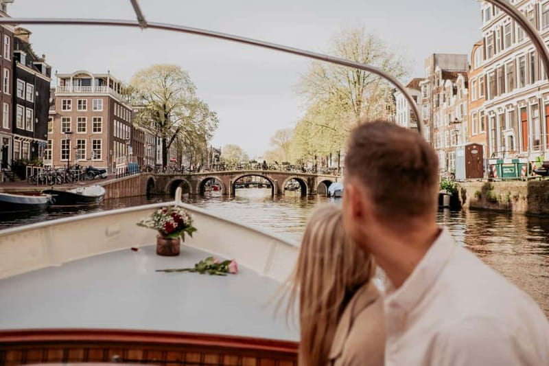 Amsterdam: Private Romantic Canal Cruise w. Prosecco/Snacks - Magere Brug, Amsterdam’s famous Skinny Bridge