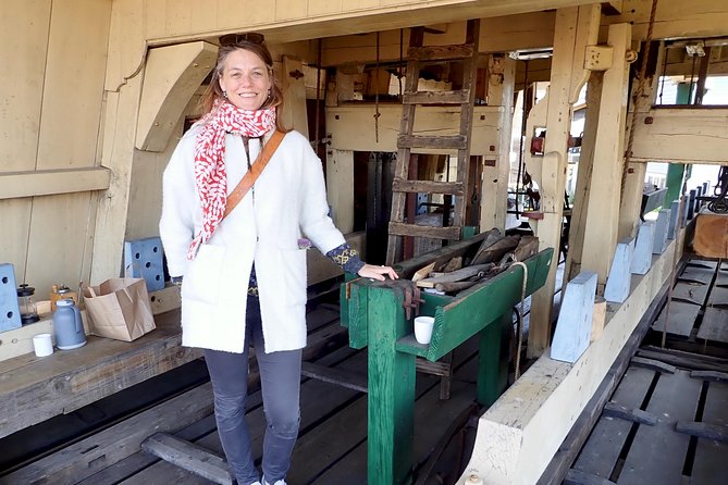 Amsterdam private tour to windmills, cheese farm and villages - Cheese, clogs, and a family farm visit