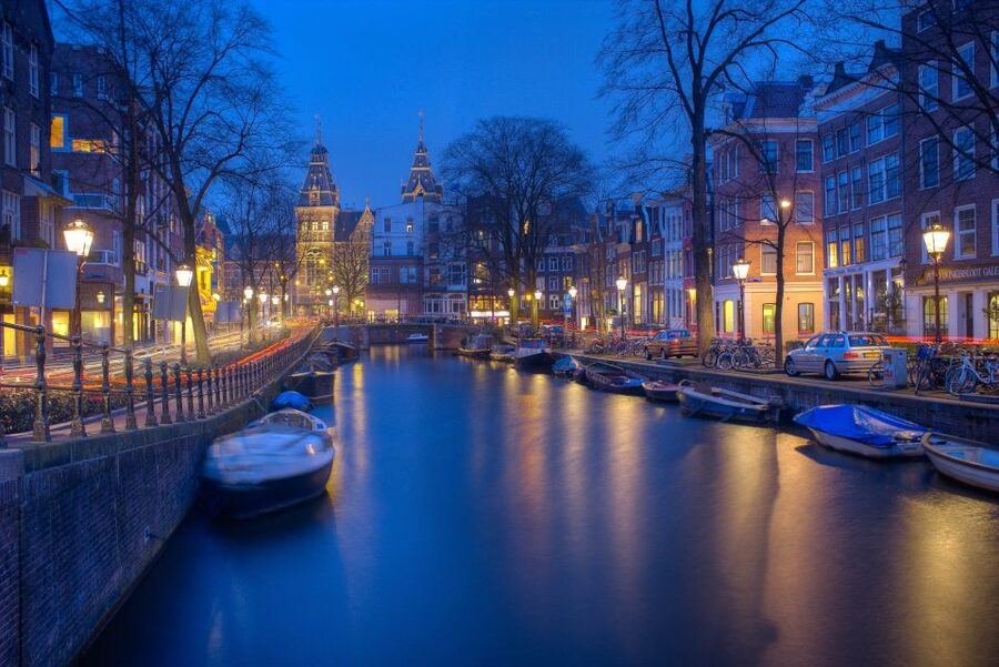 Amsterdam Private Welcome Tour with a Local Guide - Why a private welcome walk can improve your Amsterdam stay