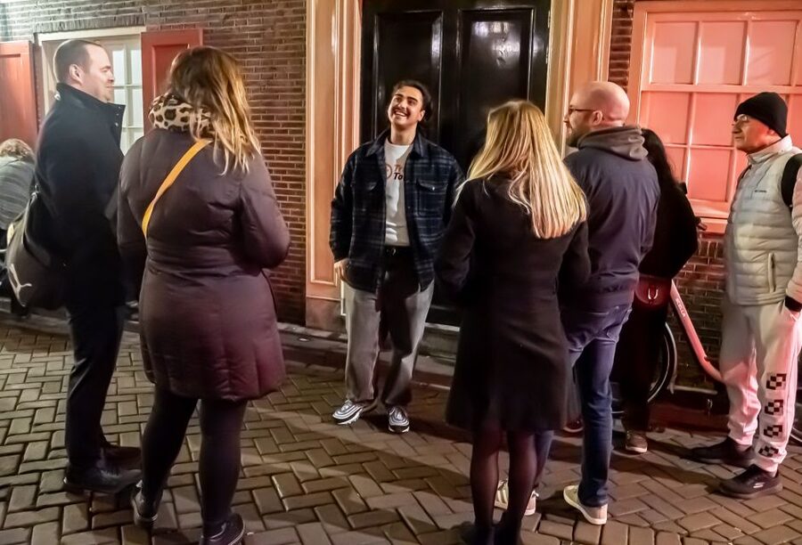 Amsterdam: Red Light District Exclusive Night Tour - Key points to know before booking