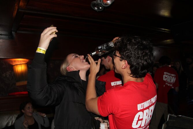 Amsterdam Red Light District Pub Crawl - Practical advice for a smoother night