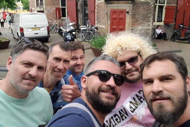 Amsterdam Red Light District Treasure: Self-Guided Tour & Quest - A low-cost way to get your bearings in Amsterdam