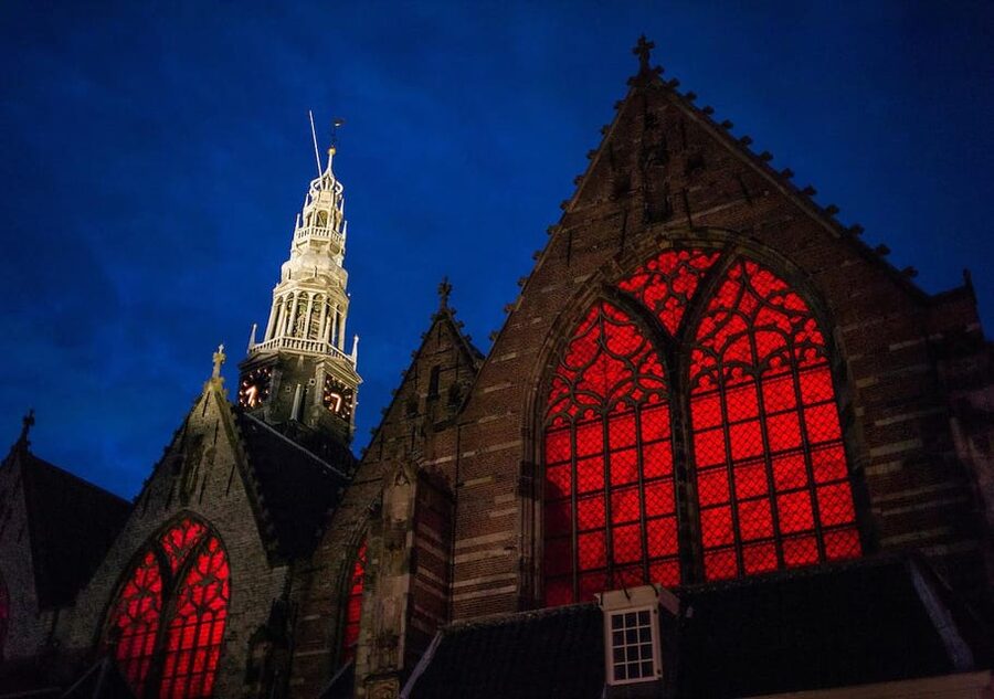 Amsterdam: Red Light Tour Exclusive + Peep Show - The live peep show at Sex Palace