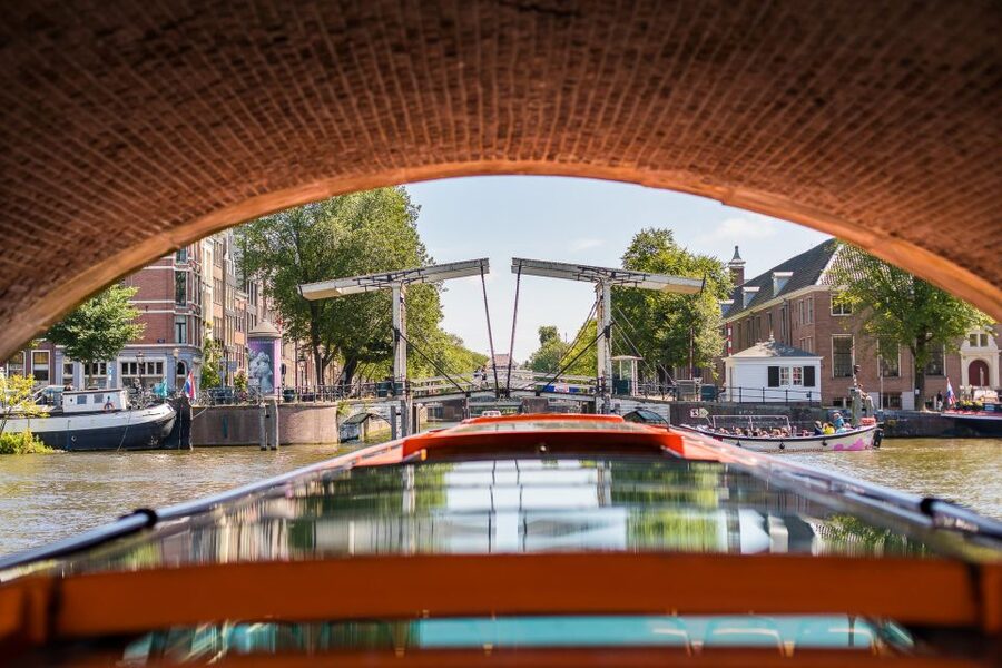 Amsterdam: Rijksmuseum Entry Ticket and Canal Cruise Combo - Who will enjoy this most?