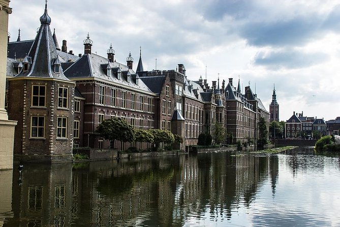 Amsterdam: Rotterdam, Delft and The Hague Private Tour - Guide quality can shape the whole experience